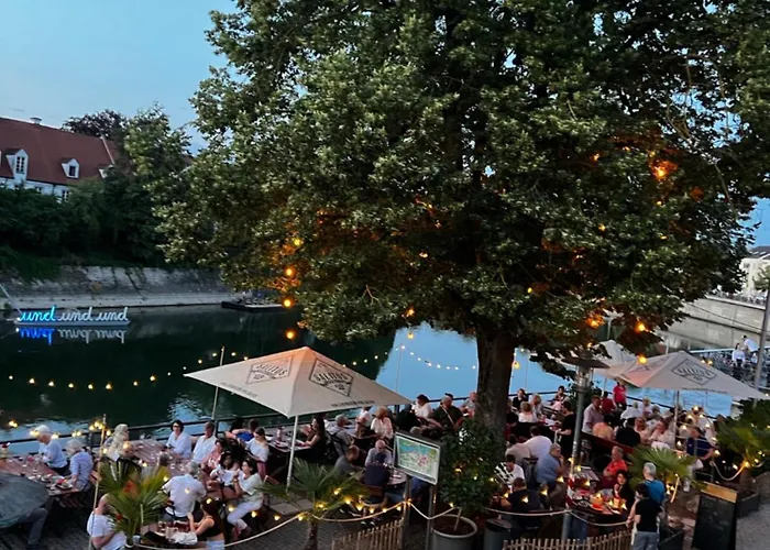Schlossblick An Der Donau Alloggio in famiglia